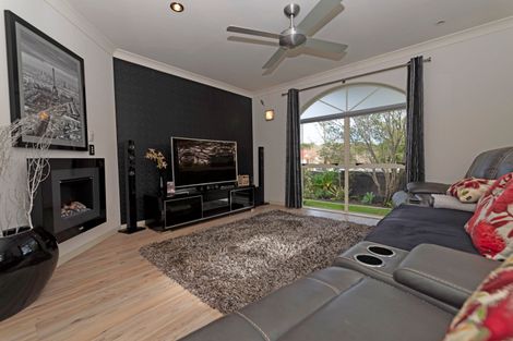 Photo of property in 3 Cognac Place, Henderson, Auckland, 0612