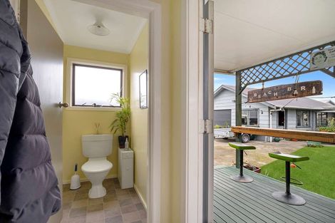 Photo of property in 10 Omanu Street, Koitiata, Whanganui, 4581