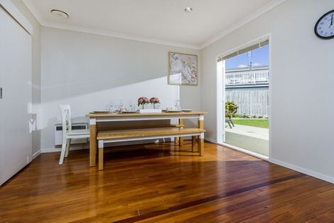 Photo of property in 1/17 Infidel Place, Torbay, Auckland, 0630