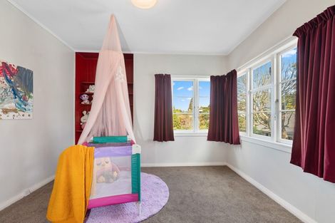 Photo of property in 1 Matipo Avenue, Pomare, Rotorua, 3015