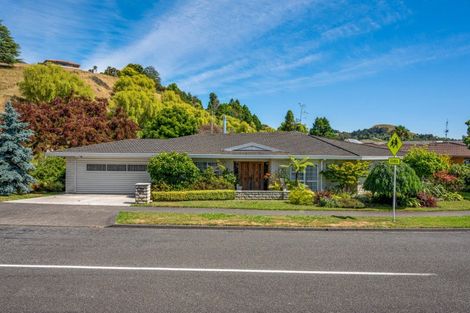 Photo of property in 62 Ngarimu Crescent, Taradale, Napier, 4112