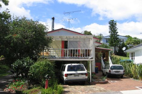 Photo of property in 3/29 Gazelle Avenue, Beach Haven, Auckland, 0626