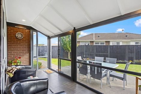 Photo of property in 34 Arcon Drive, Broomfield, Christchurch, 8042