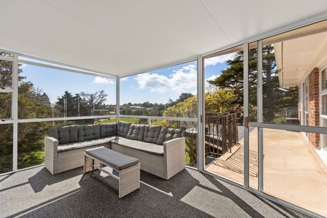 Photo of property in 13 Cowling Road, Hurdon, New Plymouth, 4310