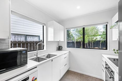 Photo of property in 3/24 Mason Street, Moera, Lower Hutt, 5010