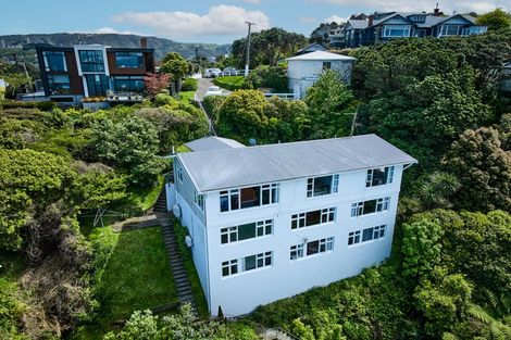 Photo of property in 12 Anne Street, Wadestown, Wellington, 6012