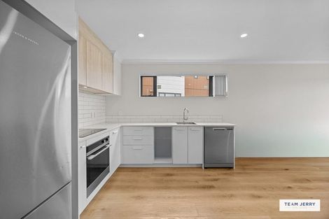 Photo of property in 27 Sun Orchid Avenue, Wiri, Auckland, 2104