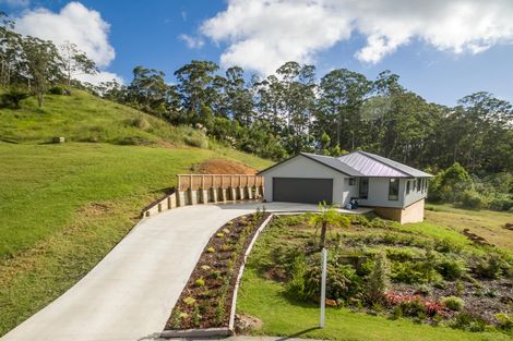Photo of property in 37 Alderton Drive, Kerikeri, 0230