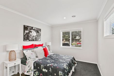 Photo of property in 5 Richard Street, Titahi Bay, Porirua, 5022