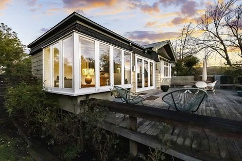 Photo of property in 11 Aynsley Terrace, Hillsborough, Christchurch, 8022