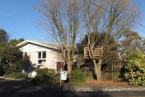 Photo of property in 15 Somme Crescent, Hillcrest, Hamilton, 3216