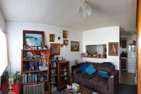 Photo of property in 129 Constable Street, Newtown, Wellington, 6021