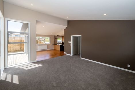Photo of property in 165 Amesbury Drive, Churton Park, Wellington, 6037