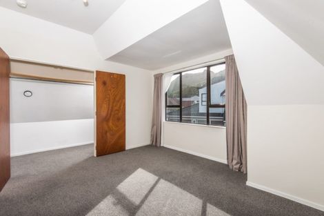 Photo of property in 45a Satara Crescent, Khandallah, Wellington, 6035