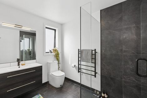 Photo of property in 3 Mount Prospect Lane, Wanaka, 9305