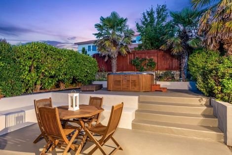 Photo of property in 12 Millennium Hill, Paraparaumu, 5032