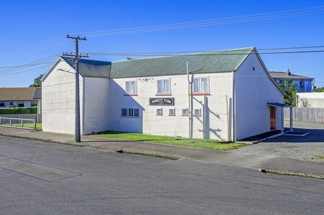 Photo of property in 10 Albert Street, Island Bay, Wellington, 6023