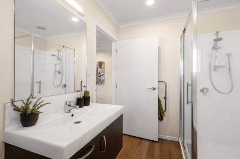 Photo of property in 63u5 Knighton Road, Hillcrest, Hamilton, 3216
