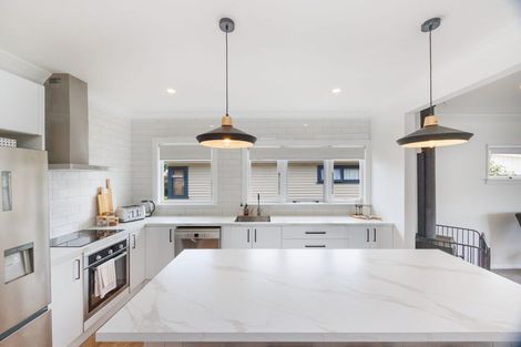 Photo of property in 9 Milton Street, Roslyn, Palmerston North, 4414