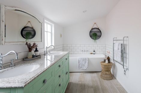 Photo of property in 25 Hall Street, Cambridge, 3434