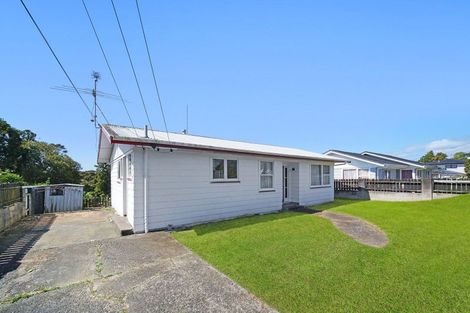 Photo of property in 71 Seaview Road, Glenfield, Auckland, 0629