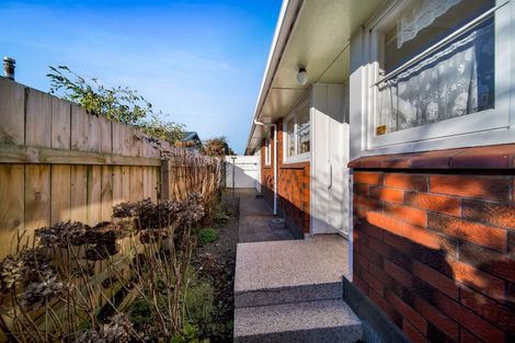 Photo of property in 14 Surrey Street, Hawera, 4610