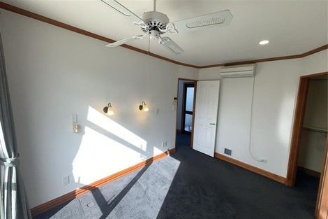 Photo of property in 44b Victoria Road, New Plymouth, 4310