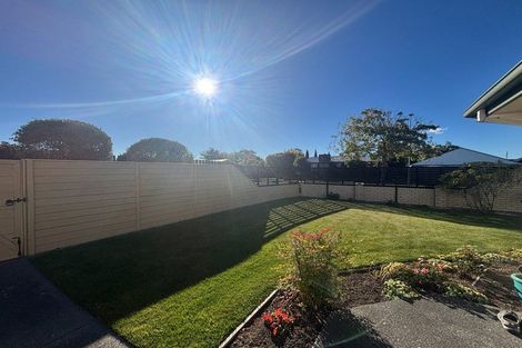 Photo of property in 1a Amos Place, Shirley, Christchurch, 8061