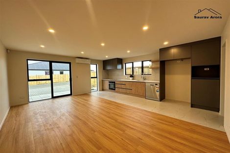 Photo of property in 14 Rorotu Avenue, Karaka, 2113