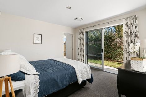 Photo of property in 1 Butterworth Crescent, Papamoa Beach, Papamoa, 3118