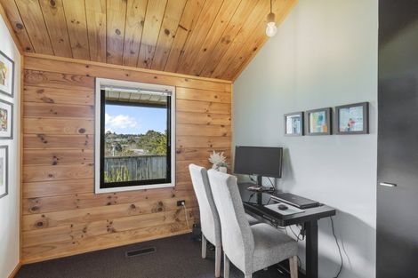 Photo of property in 7c Waterloo Place, Westown, New Plymouth, 4310