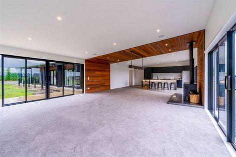 Photo of property in 38a Pohutukawa Drive, Levin, 5571