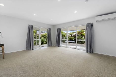 Photo of property in 261 Gravatt Road, Papamoa Beach, Papamoa, 3118