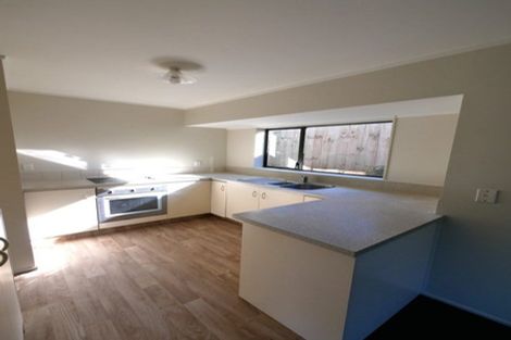 Photo of property in 29a Stewart Gibson Place, Manurewa, Auckland, 2105
