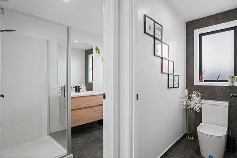 Photo of property in 1 Fraer Street, Cromwell, 9310