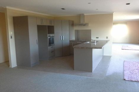 Photo of property in 3 Manuka Place, Whalers Gate, New Plymouth, 4310
