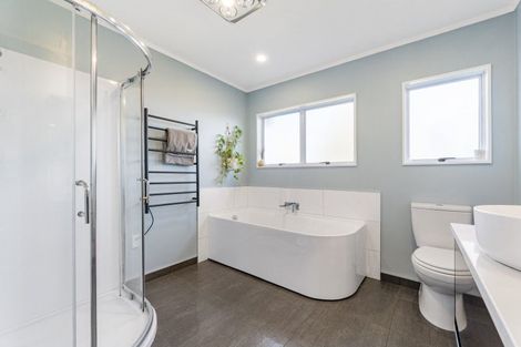 Photo of property in 80 Hammond Street, Hairini, Tauranga, 3112