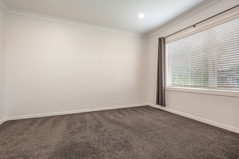 Photo of property in 9 Milverton Avenue, Hokowhitu, Palmerston North, 4410