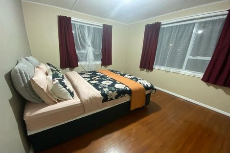 Photo of property in 24 Palmer Crescent, Silverstream, Upper Hutt, 5019