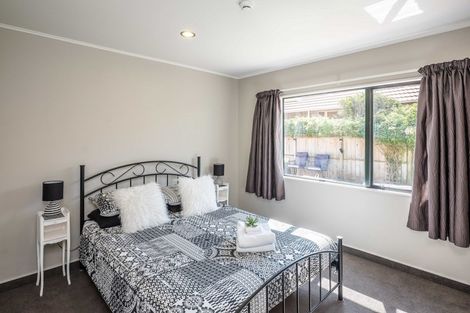 Photo of property in 18 Kotuku Drive, Paraparaumu Beach, Paraparaumu, 5032