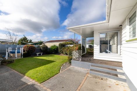 Photo of property in 711 Ballantyne Street, Frimley, Hastings, 4120