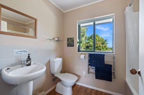 Photo of property in 15 Turiapua Lane, Parua Bay, Whangarei, 0174