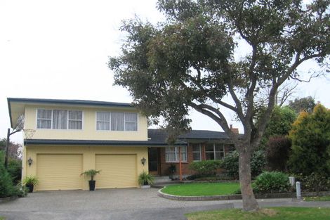 Photo of property in 16 Crichton Place, Taradale, Napier, 4112