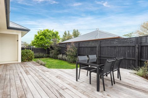 Photo of property in 157 Innes Road, St Albans, Christchurch, 8052
