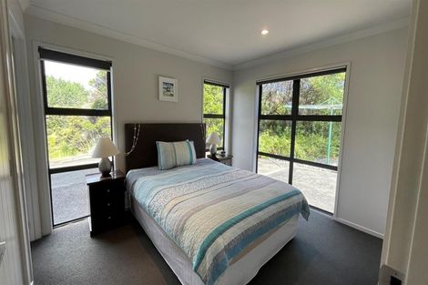 Photo of property in 5a Seacrest Boulevard, Langs Beach, Waipu, 0582