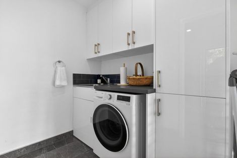 Photo of property in 33 Hihitahi Rise, Paihia, 0200