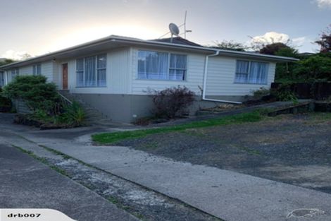 Photo of property in 19 Keegan Drive, Massey, Auckland, 0614
