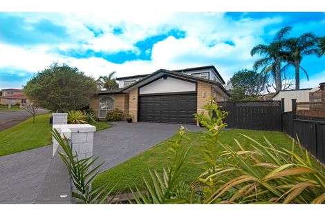 Photo of property in 3 Cognac Place, Henderson, Auckland, 0612