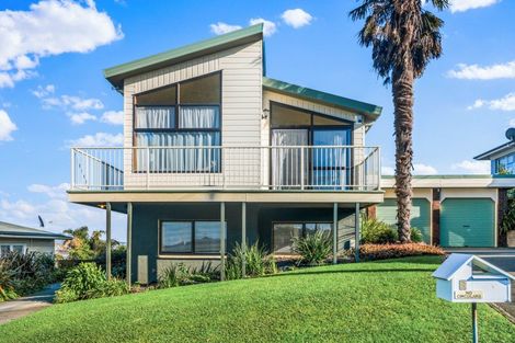 Photo of property in 8 Harbour View Road, Onerahi, Whangarei, 0110