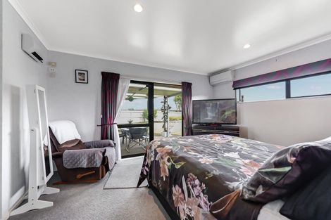 Photo of property in 15 Twickenham Place, Nawton, Hamilton, 3200